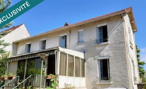 House in La Faiencerie-Le Clos Saint Cyr, Bourg-la-Reine, France 1