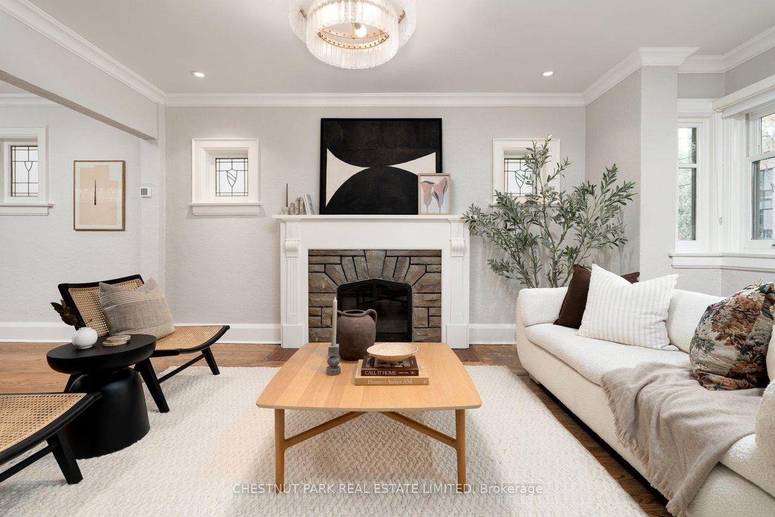 House in Toronto, Ontario, Canada 5 - 19008057