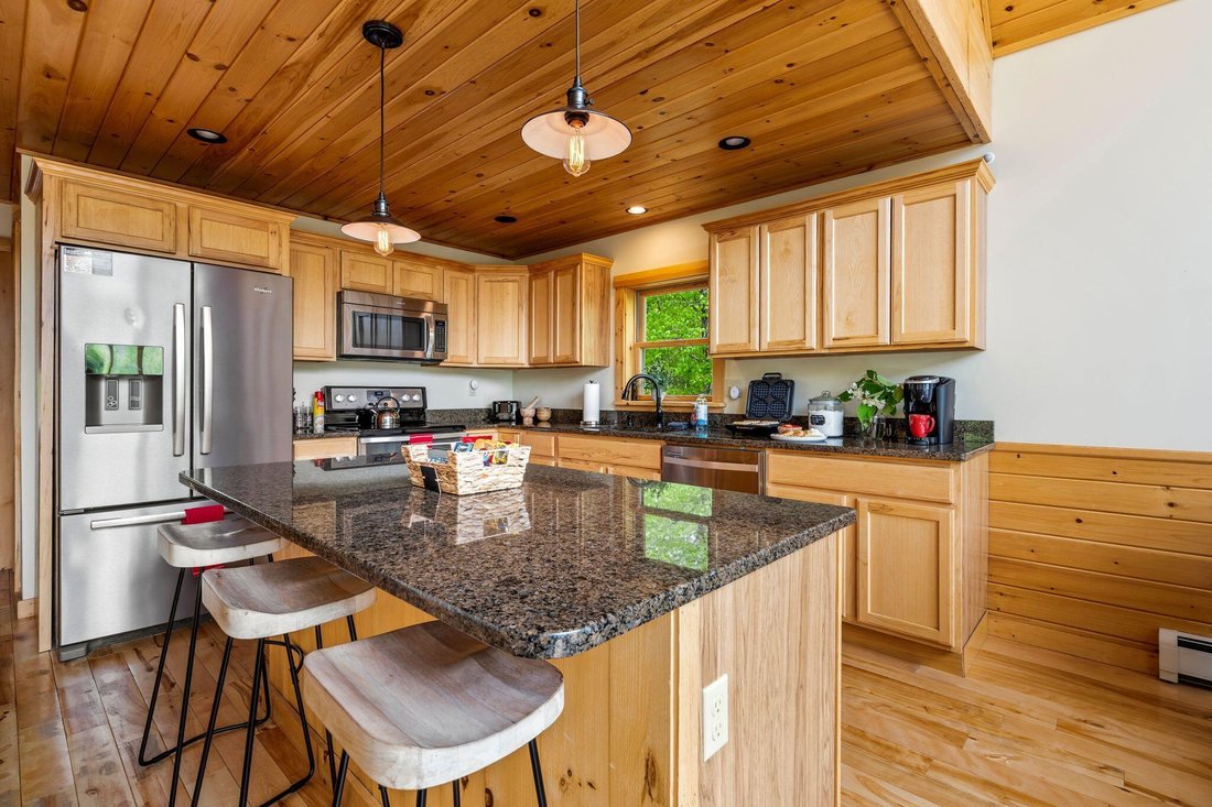 House in Upton, Maine, United States 5 - 19003820