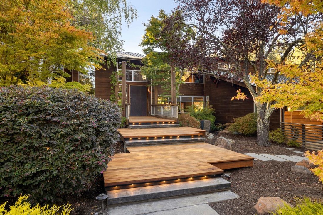 House in Los Altos Hills, California, United States 1 - 19003415
