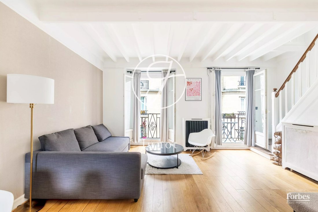 Apartment in Gros Caillou, Paris 7e Arrondissement, Paris 1 - 19001768