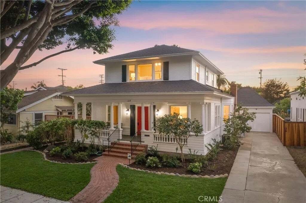 House in Signal Hill, California, United States 1 - 19005826