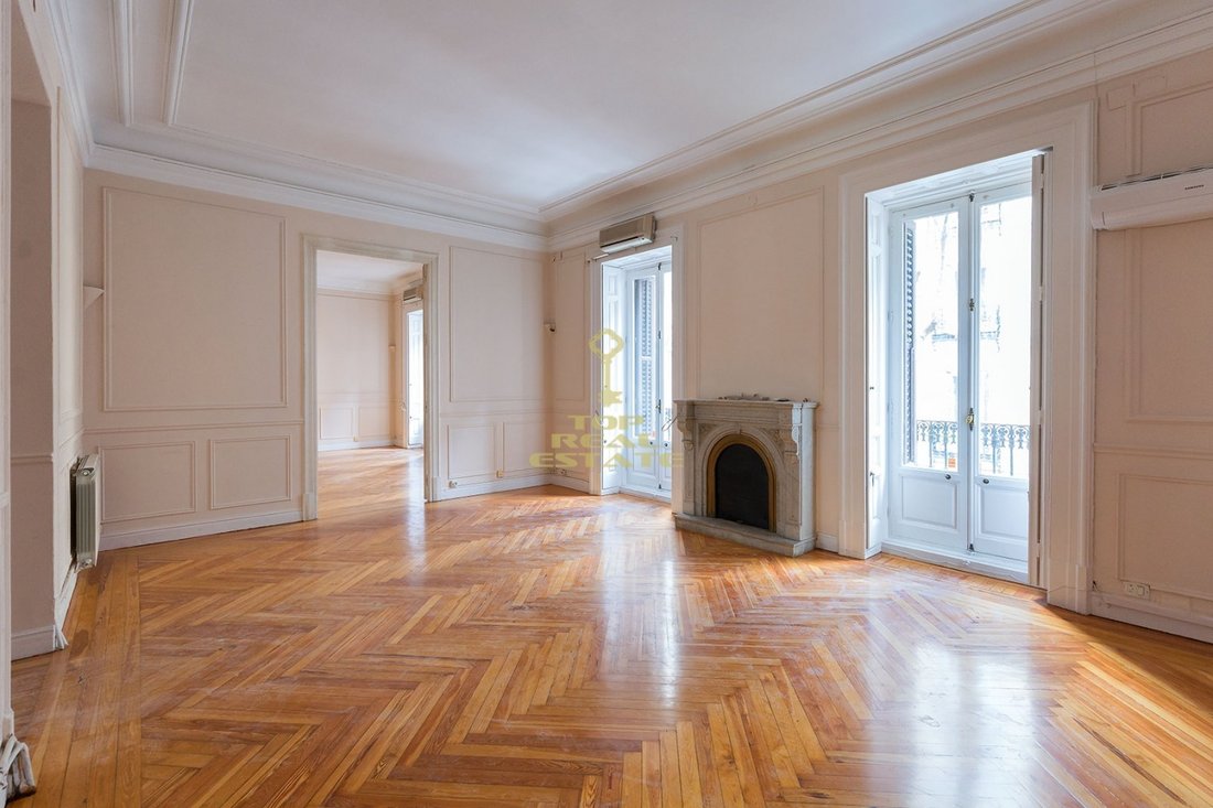 Apartment in Barrio Salamanca, Madrid, Spain 3 - 19007342