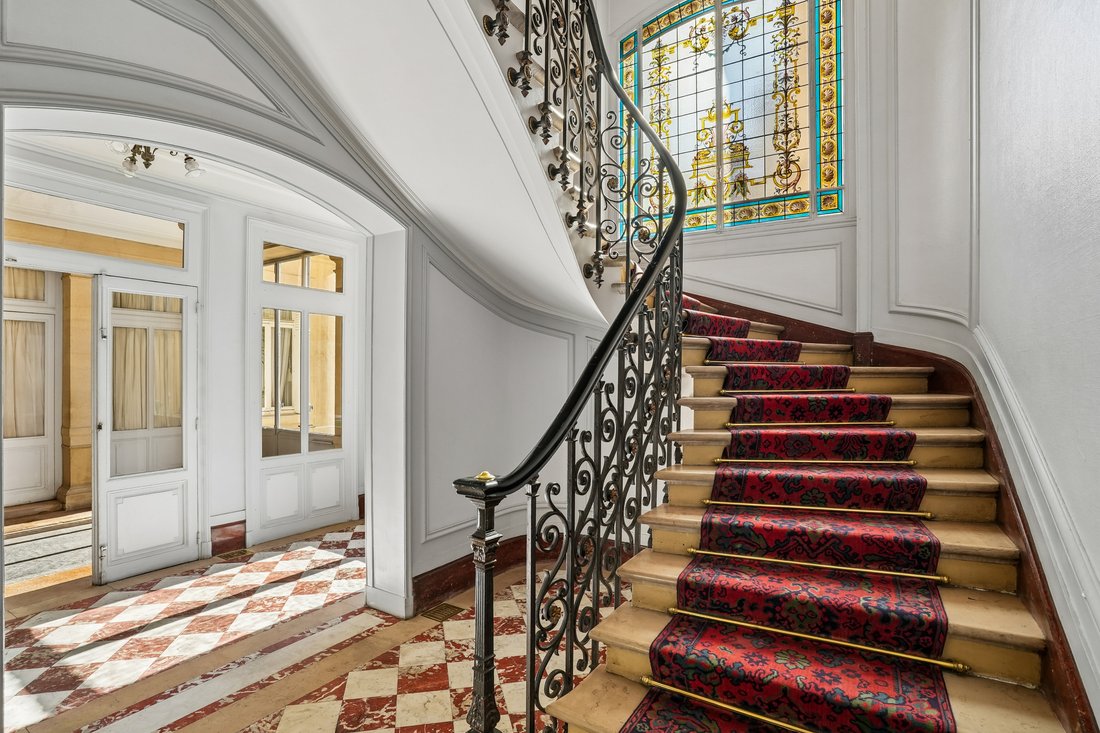 Apartment in Chaillot, Paris 16e Arrondissement, Paris 5 - 19001825