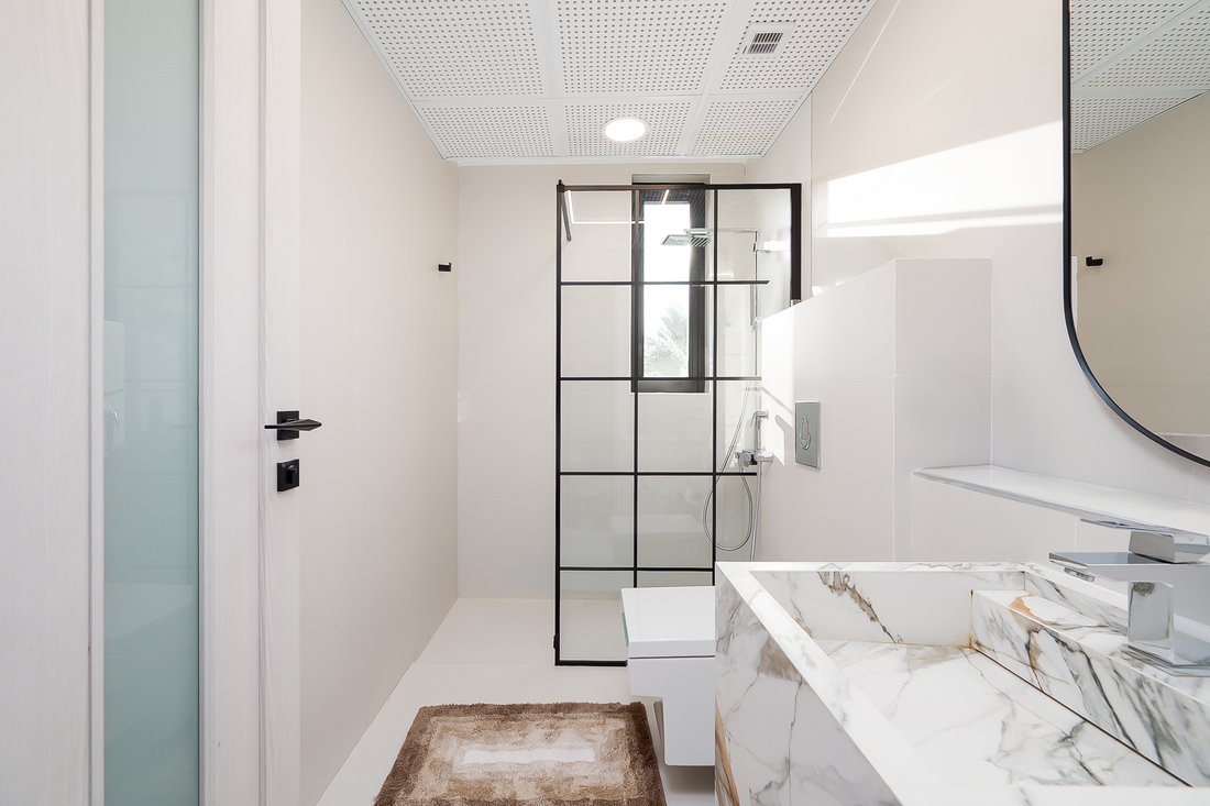 Villa in Al Wasl, Dubai, United Arab Emirates 5 - 19006139