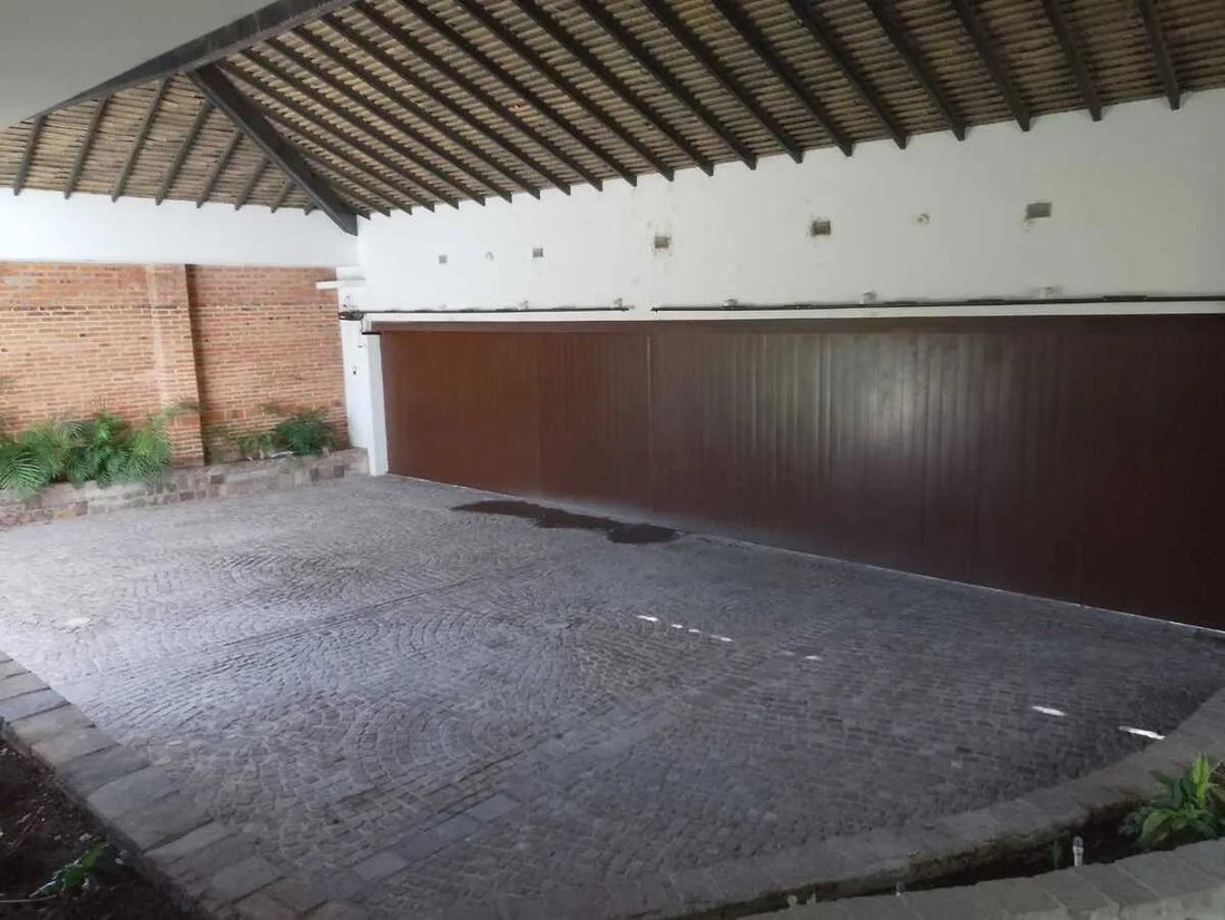 House in Santiago de Querétaro, Querétaro, Mexico 3 - 19002379