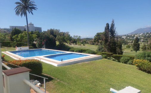 Stadthaus in Estepona, Andalusien, Spanien 1
