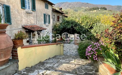 Country House in Matraia, Tuscany, Italy 1