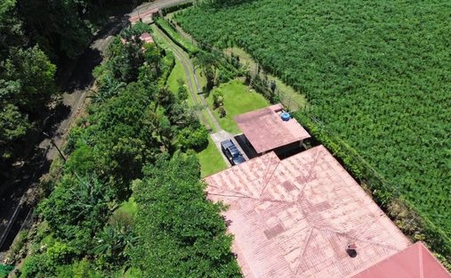Casa a Cantone di Siquirres, Limón, Costa Rica 1