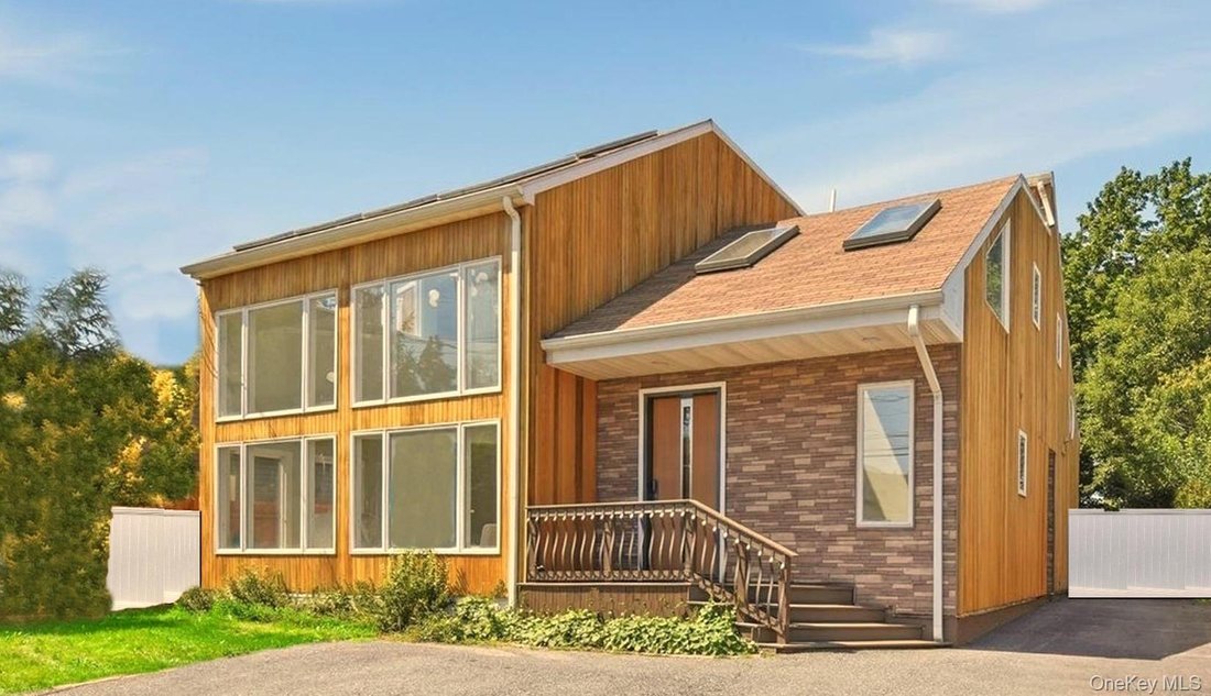 House in East Northport, New York, United States 1 - 19003240