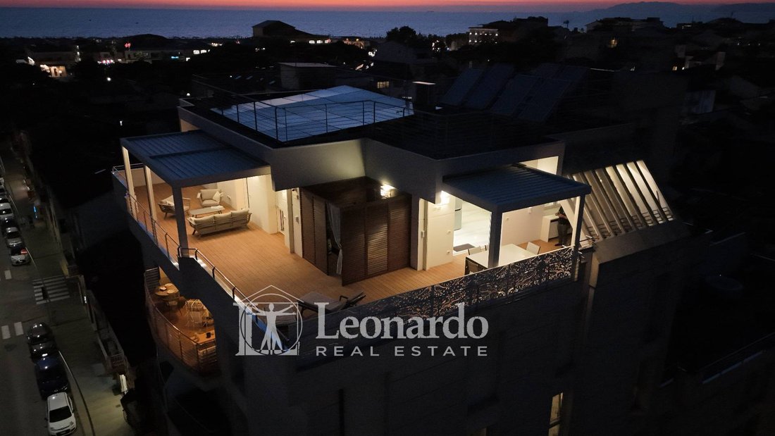 Apartment in Centro Storico, Viareggio, Tuscany 3 - 19006027