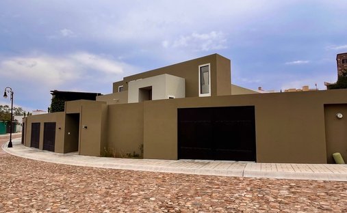 House in San Miguel de Allende, Guanajuato, Mexico 1