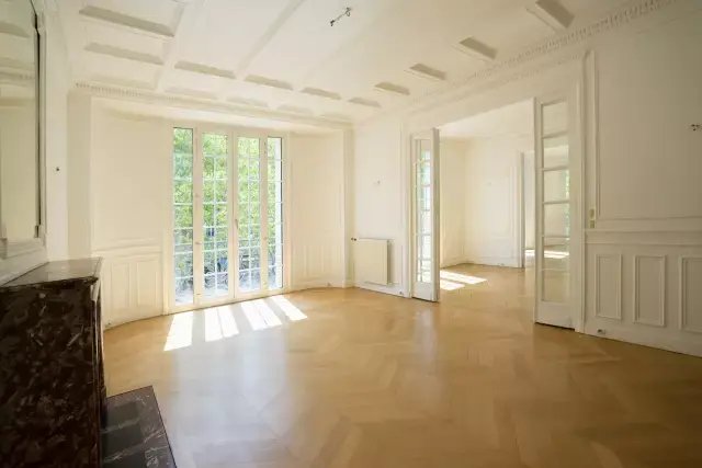 Apartment in Invalides, Paris 7e Arrondissement, Paris 5 - 18330463