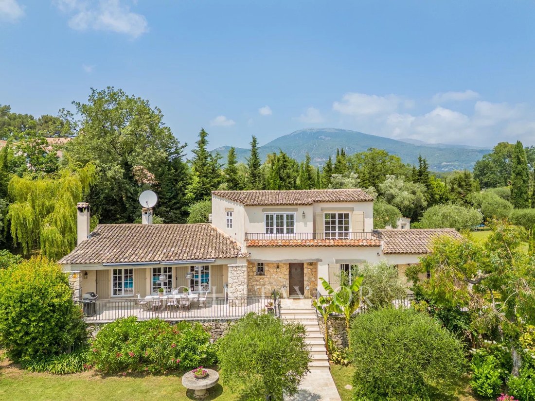 Maison à Nord, Roquefort-les-Pins, France 1 - 19001450