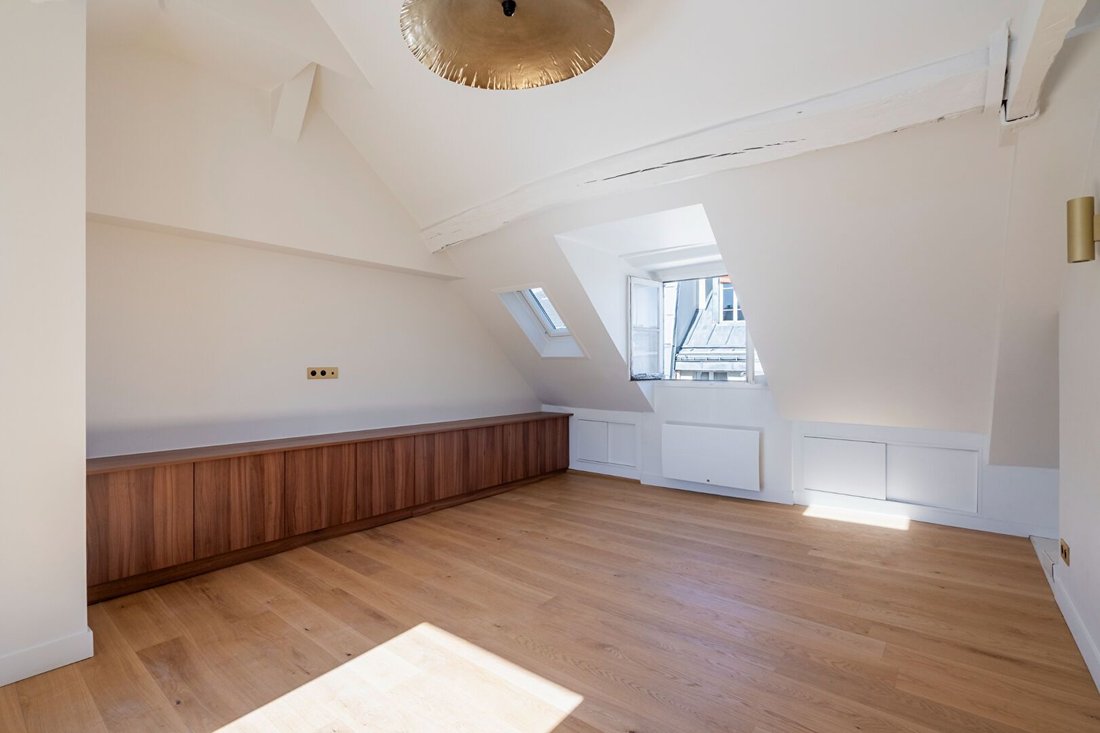 Apartment in Saint Gervais, Paris 4e Arrondissement, Paris 2 - 19001534