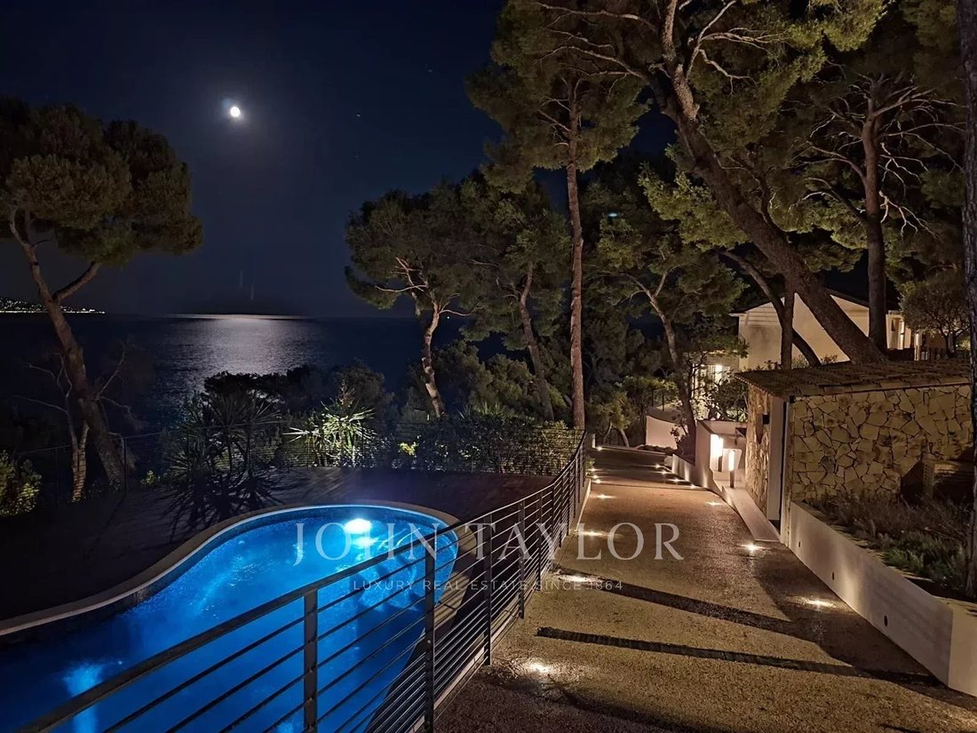 Villa in Cap Martin, Roquebrune-Cap-Martin, France 1 - 17133720
