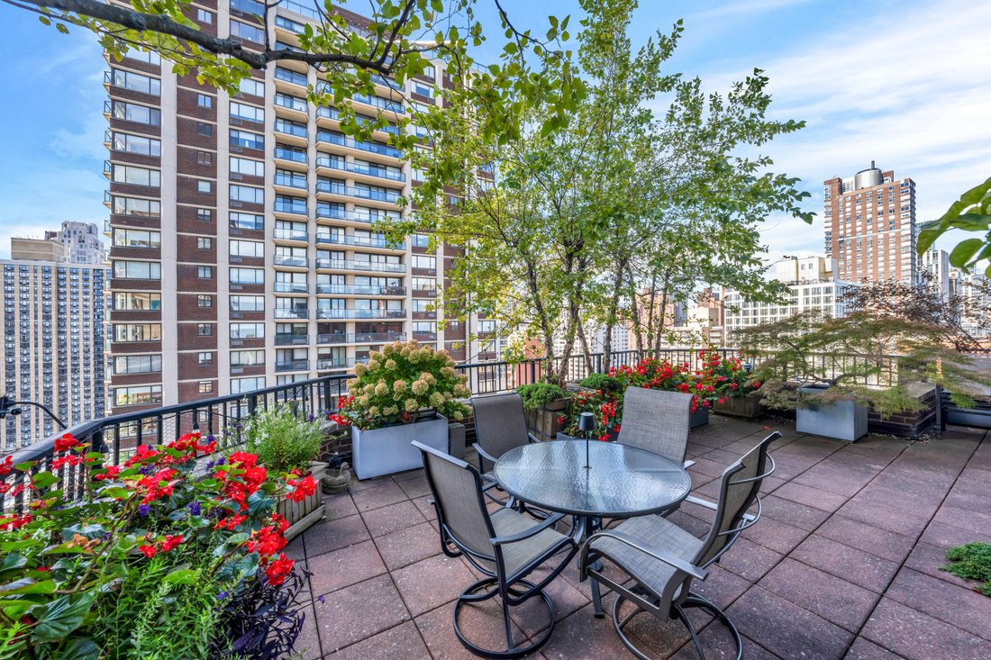 Co Op in New York, New York, United States 1 - 19007962