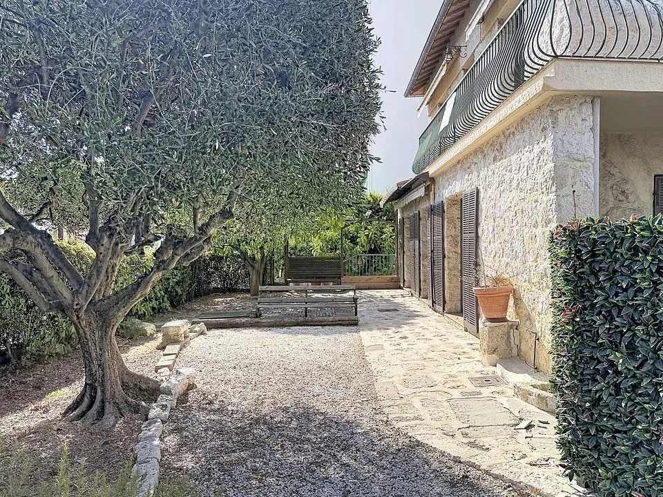 House in Fabron, Nice, France 1 - 19001619