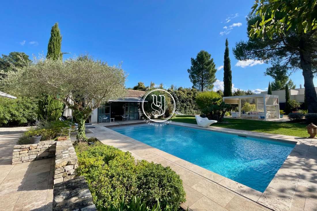 Villa in Uzès, Occitania, France 1 - 19001304