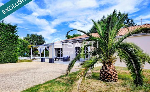House in Lalande, Montauban, France 1