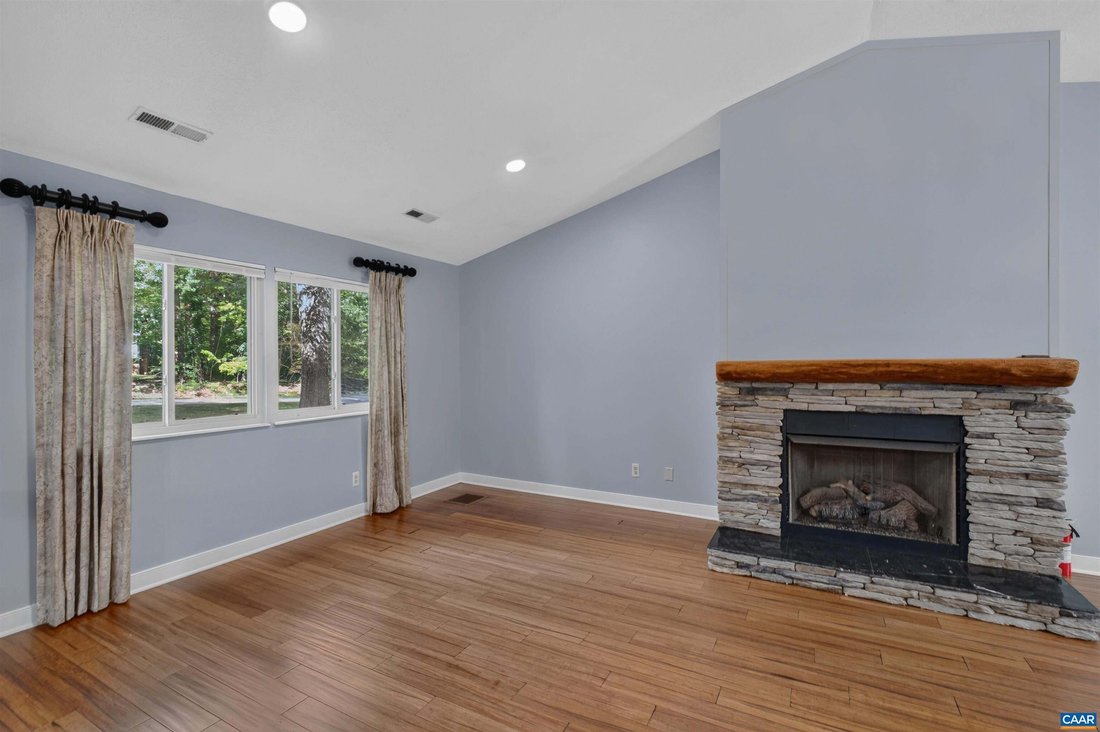 House in Charlottesville, Virginia, United States 2 - 19006443