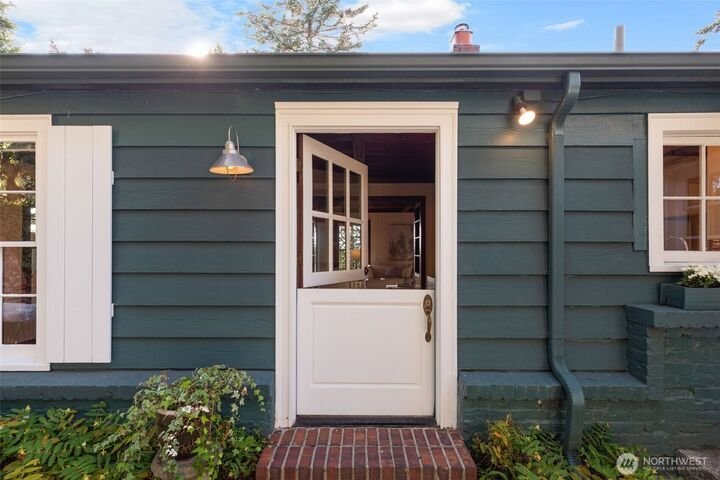 House in Seattle, Washington, United States 2 - 19006366