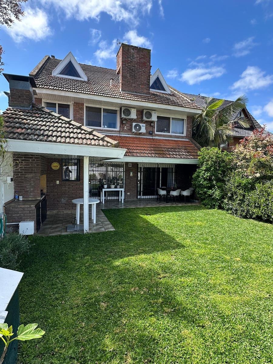 House in San Isidro, Buenos Aires Province, Argentina 4 - 19001474