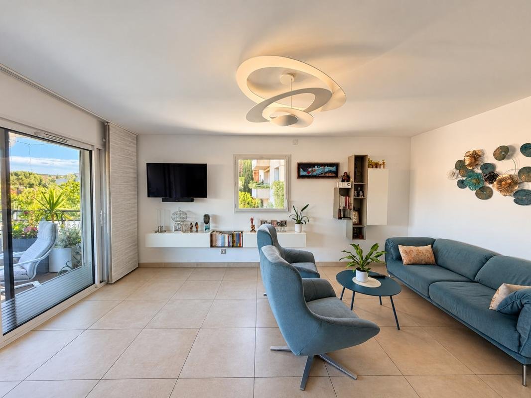 Apartment in Comtale-Cente-Cours Mirabeau, Aix-en-Provence, France 4 - 19004895