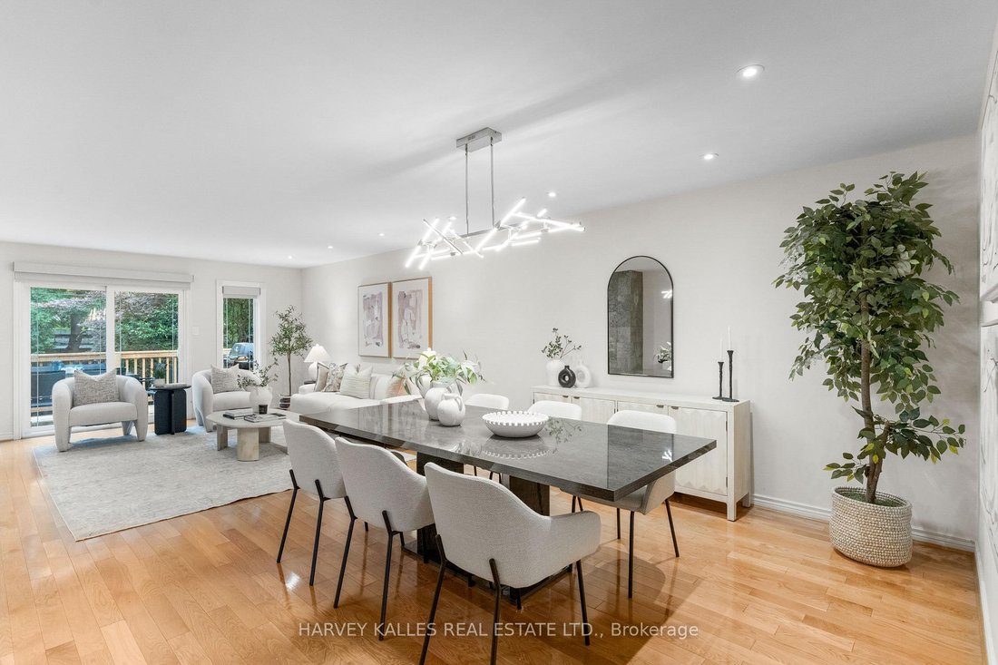 House in Toronto, Ontario, Canada 4 - 19006163