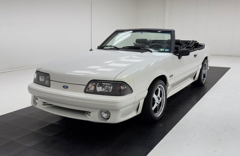 Cabriolet in Morgantown, United States 2 - 19007030