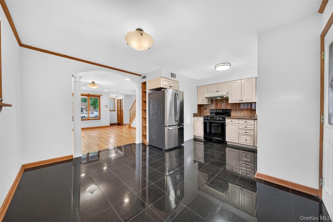 House in New York, New York, United States 5 - 19003268