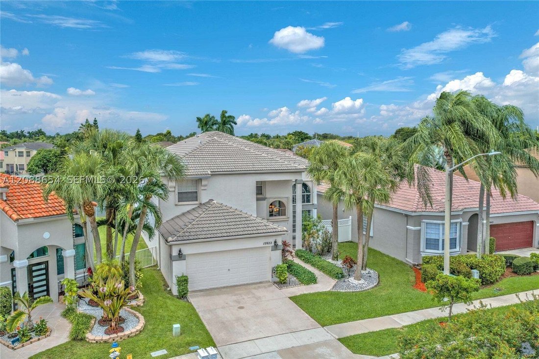 House in Pembroke Pines, Florida, United States 1 - 19000712
