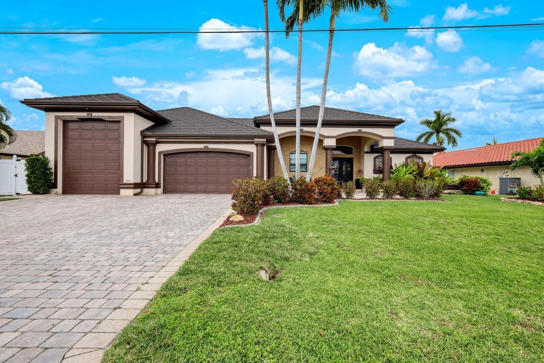 House in Cape Coral, Florida, United States 1 - 19003444