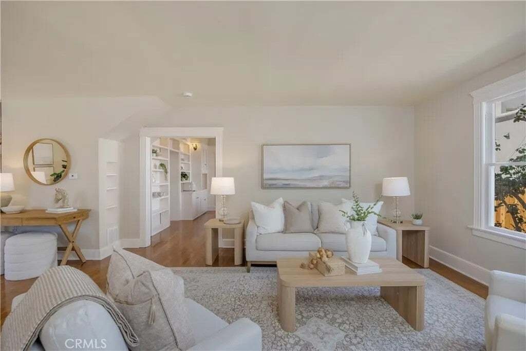 House in Signal Hill, California, United States 5 - 19005826