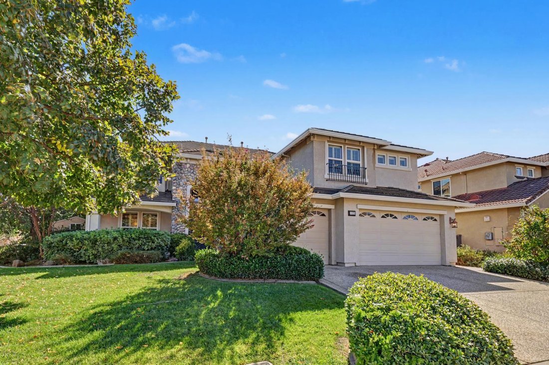 House in Elk Grove, California, United States 1 - 19006842