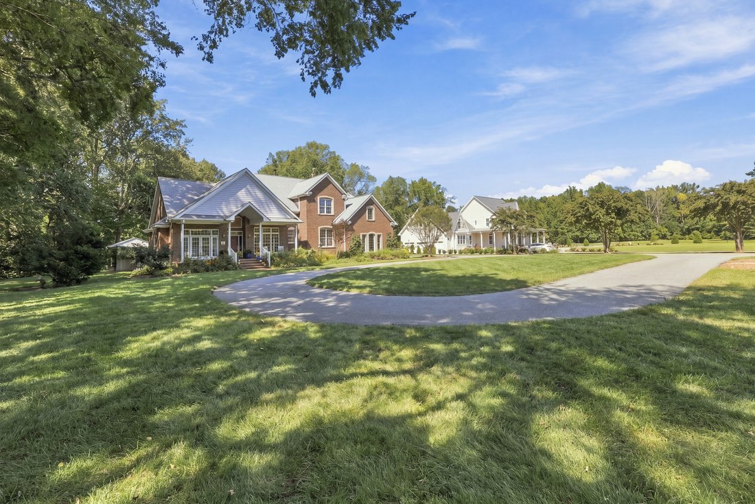 House in Suffolk, Virginia, United States 3 - 19000085
