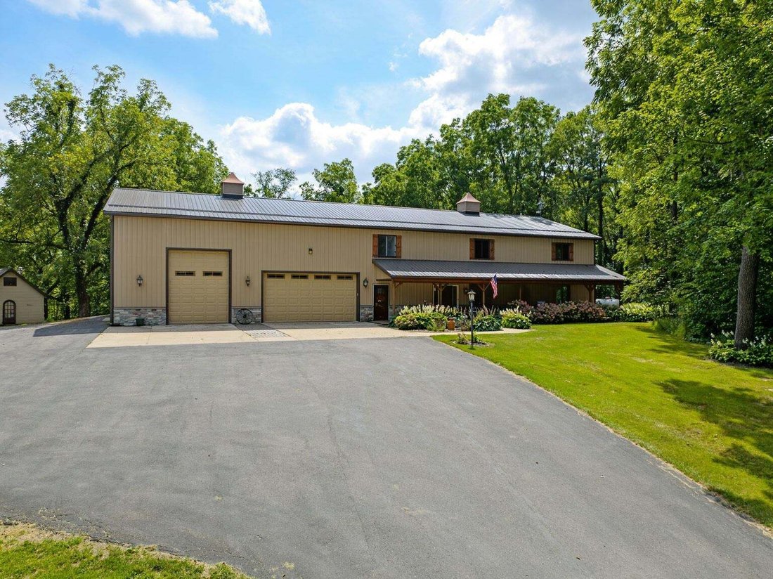 House in Darlington, Wisconsin, United States 4 - 19000265