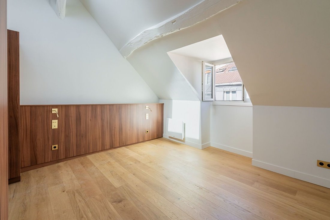 Apartment in Saint Gervais, Paris 4e Arrondissement, Paris 5 - 19001534