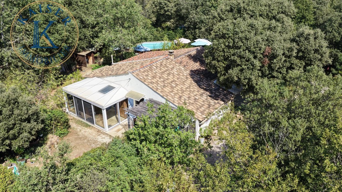House in Est, Saint-Maximin-la-Sainte-Baume, France 1 - 19002982