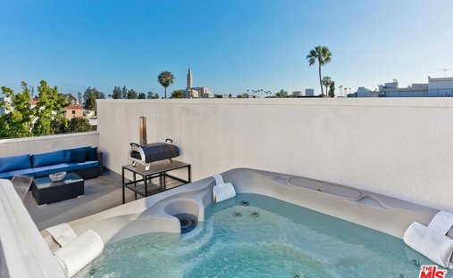 Condo in Los Angeles, California, United States 1
