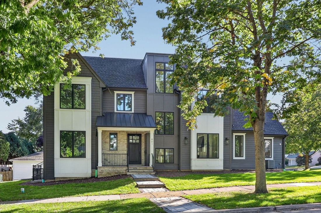 House in Hinsdale, Illinois, United States 1 - 19004013
