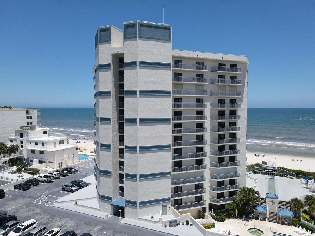 Condo in New Smyrna Beach, Florida, United States 1 - 19003449