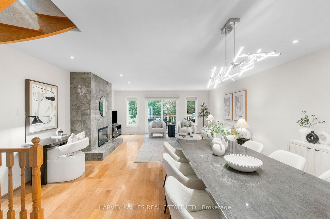 House in Toronto, Ontario, Canada 3 - 19006163