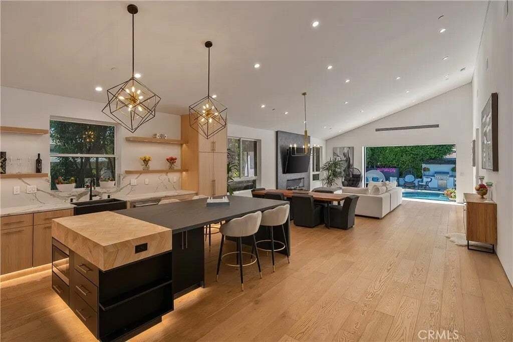 House in Los Angeles, California, United States 4 - 19005772