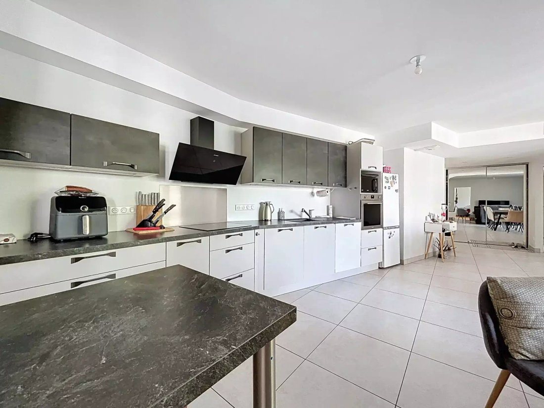 Apartment in Chambery, Auvergne-Rhône-Alpes, France 5 - 17735340