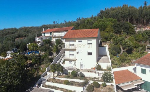 Villa en Santo Antonio dos Olivais, Distrito de Coímbra, Portugal 1
