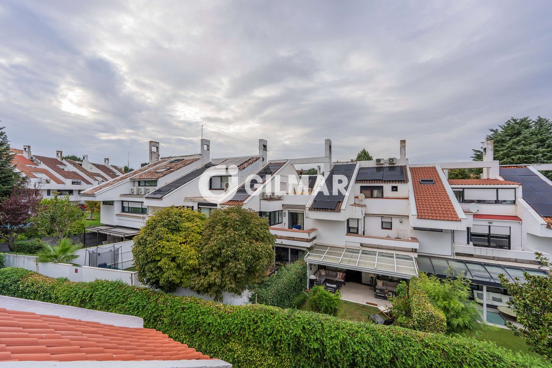 Townhouse in La Moraleja, Alcobendas, Comunidad de Madrid 2 - 19000194