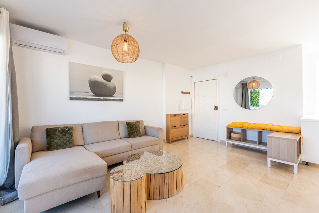 Penthouse in Nueva Andalucia, Marbella, Spain 5 - 19007668