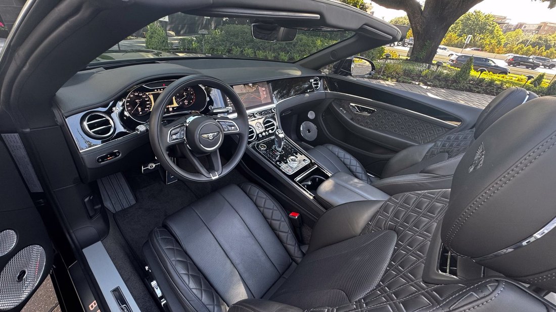 Cabriolet in Houston, TX, United States 4 - 19007555