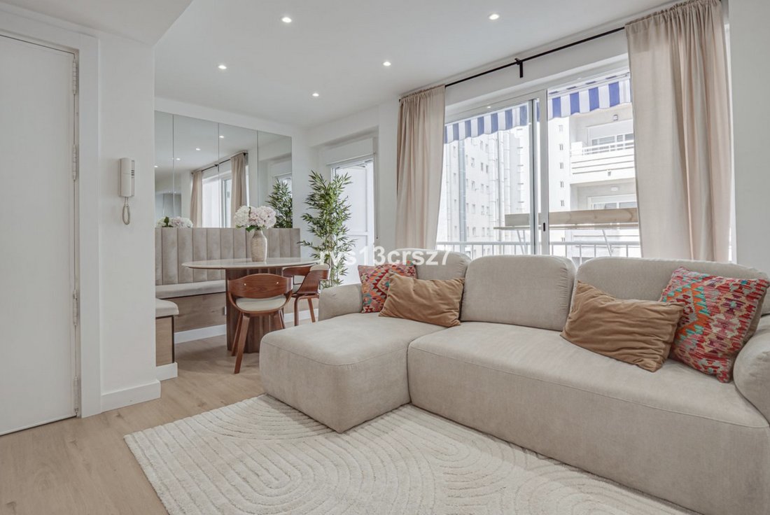 Apartment in Marbella, Andalusia, Spain 1 - 19007677